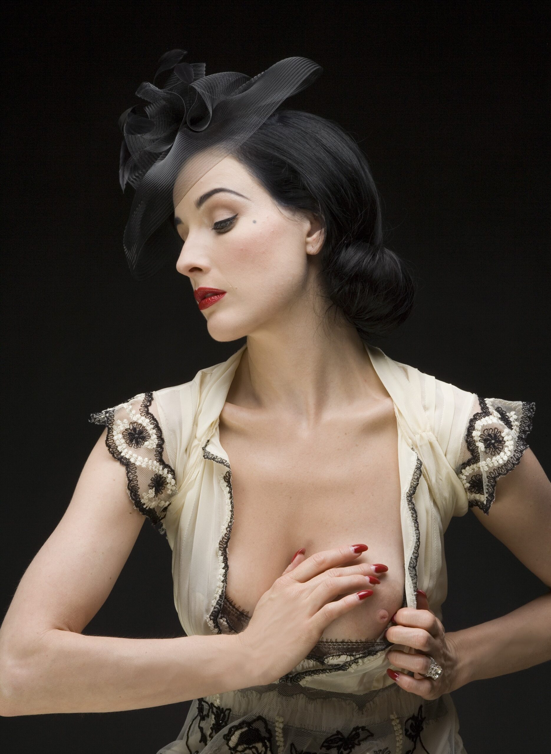 Dita Von Teese, 2006
